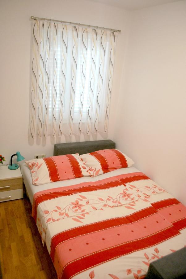 Apartment Dalmatia Makarska Ngoại thất bức ảnh