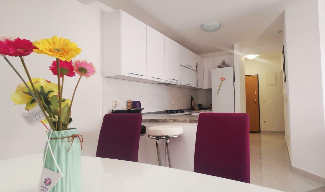 Apartment Dalmatia Makarska Ngoại thất bức ảnh