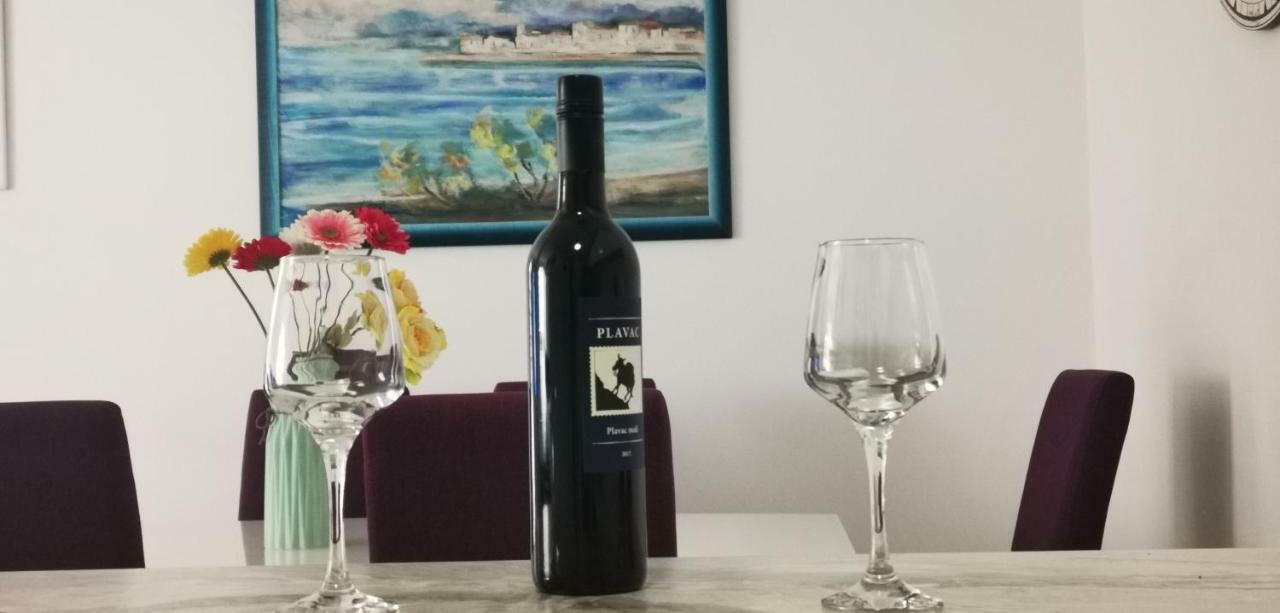 Apartment Dalmatia Makarska Ngoại thất bức ảnh